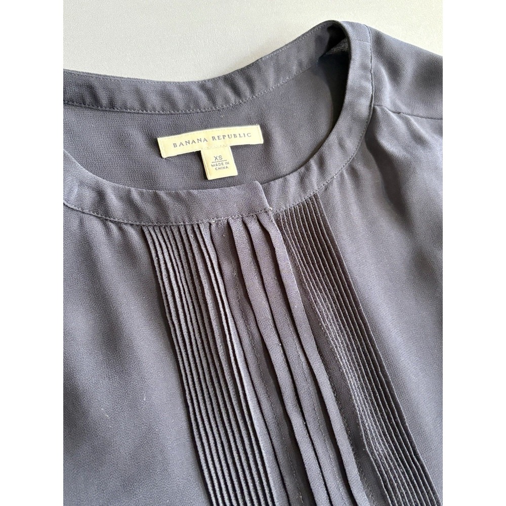 Banana Republic Women's Size XS‎ Tuxedo-Style Sheer Button Down Blouse – 2 piece